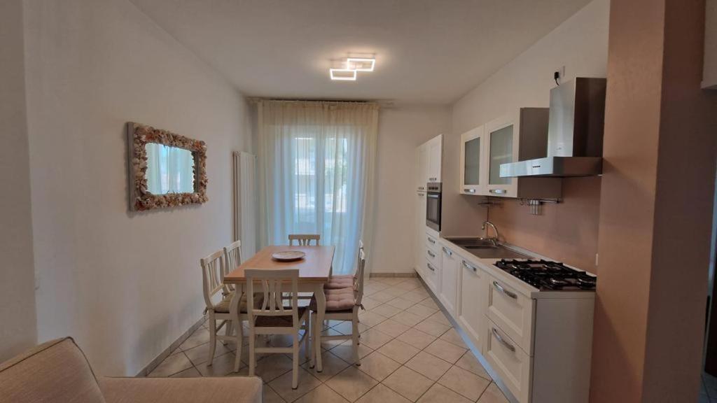 Residence Gabbiano Vista Mare San Mauro Mare Экстерьер фото
